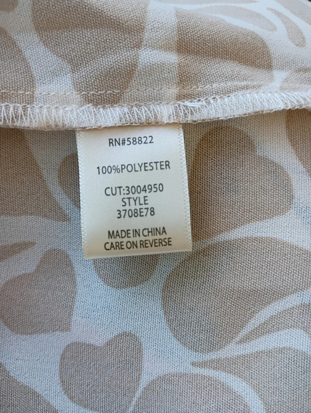 Max Studio Beige & Cream Leaf Like Print Button Down Blouse SZ L ❤️ - Picture 4 of 5